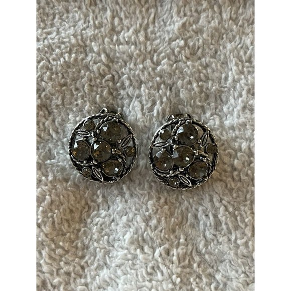 Vintage‎ Rhinestone Earrings Clear Prong Set Round Clip On Silver Tone 1" - Picture 1 of 6